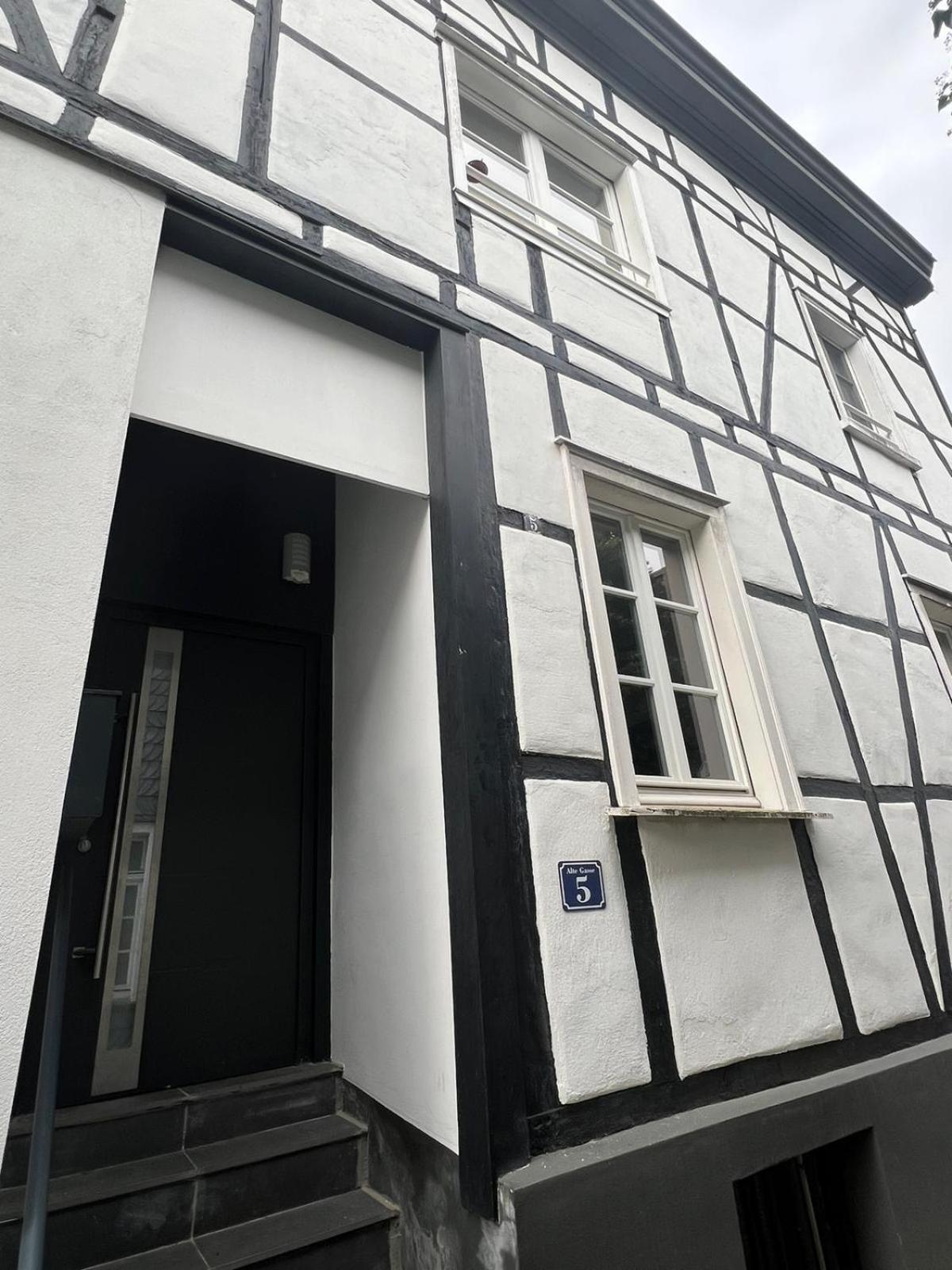 Apartamento 100M E-Ladestation - Max 4 Pers - Duesseldorf - Ruhrgebiet - Pilgerstaette Velbert Exterior foto